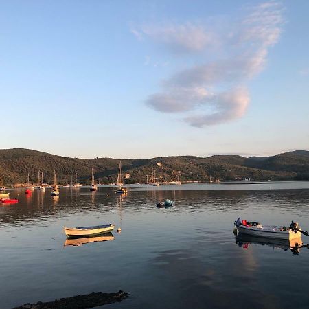 Отель Blue Bay Милина Экстерьер фото